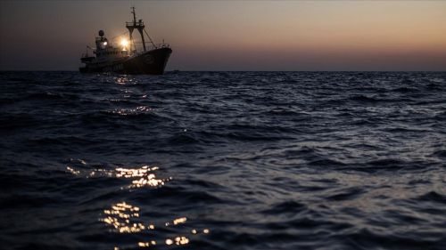 توقیف کشتی ایرانی حامل ٣ تن مواد مخدر کە به سوی یمن در حرکت بود