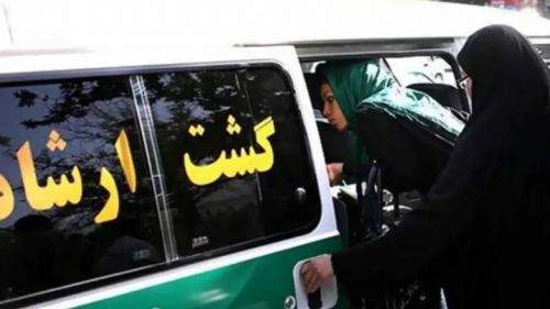 تعیین جرایم نقدی سنگین و ضبط پاسپورت مخالفان حجاب اجباری در ایران